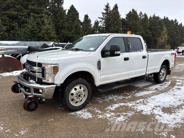 Ford F-250 Pick up/Dropside