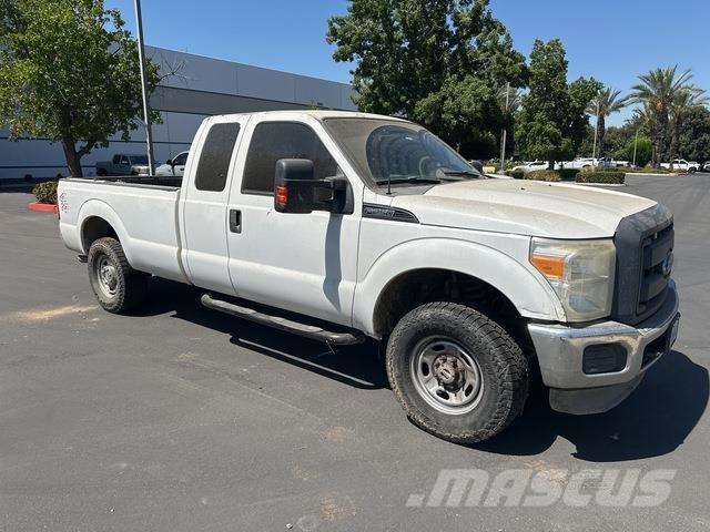 Ford F-250 Pick up/Dropside