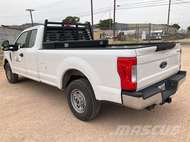 Ford F-250 Pick up/Dropside