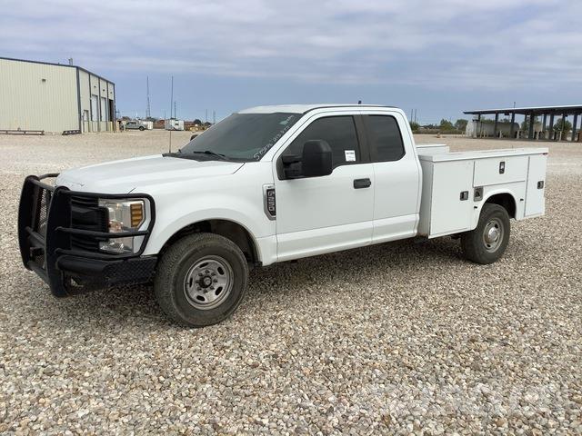 Ford F-250 Pick up/Dropside