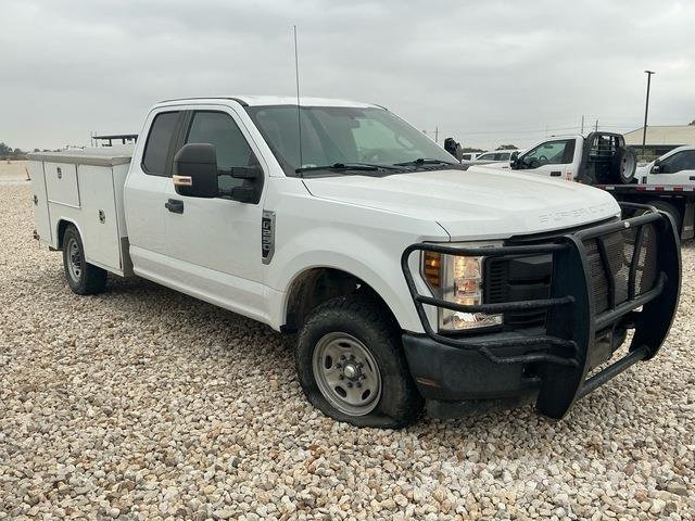 Ford F-250 Pick up/Dropside