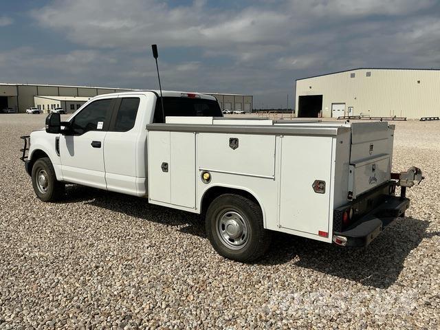 Ford F-250 Pick up/Dropside