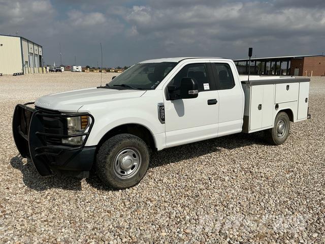 Ford F-250 Pick up/Dropside