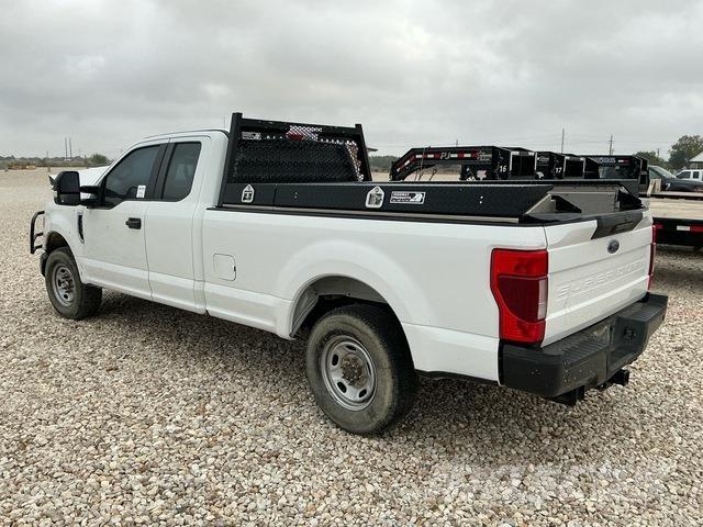 Ford F-250 Pick up/Dropside