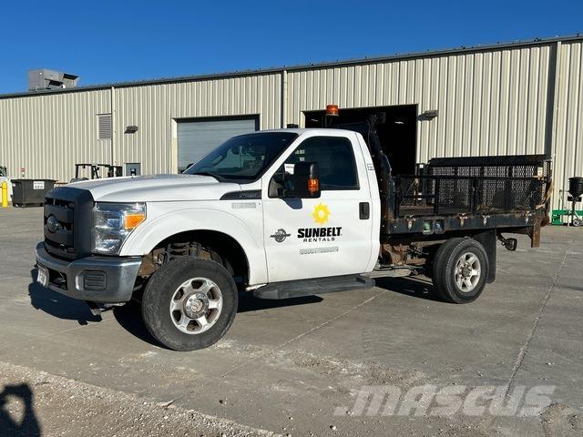 Ford F-250 Flatbed / Dropside trucks