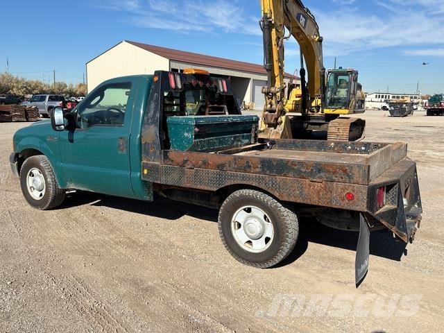 Ford F-250 Flatbed / Dropside trucks