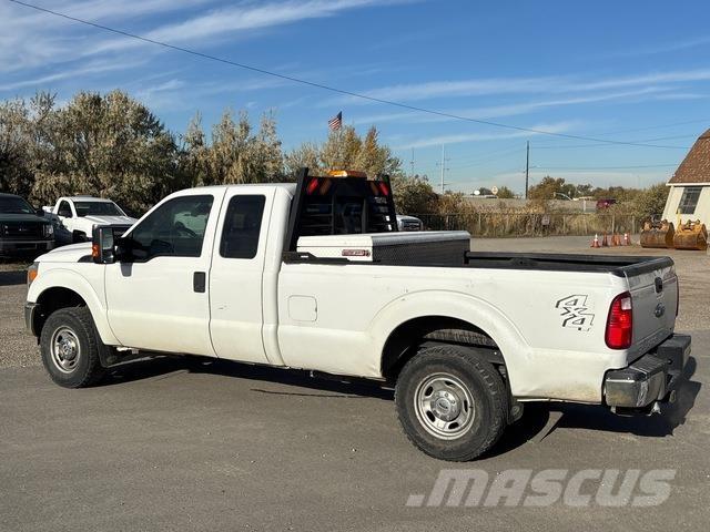 Ford F-250 Pick up/Dropside