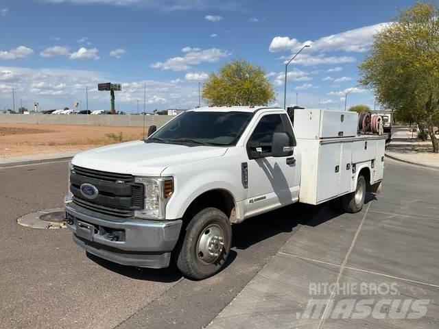 Ford F-350 Pick up/Dropside