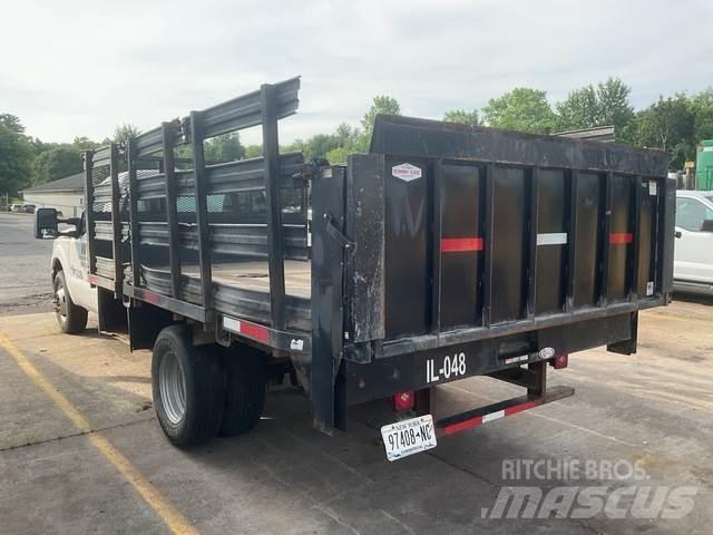 Ford F-350 Flatbed / Dropside trucks