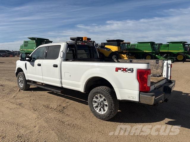 Ford F-350 Pick up/Dropside