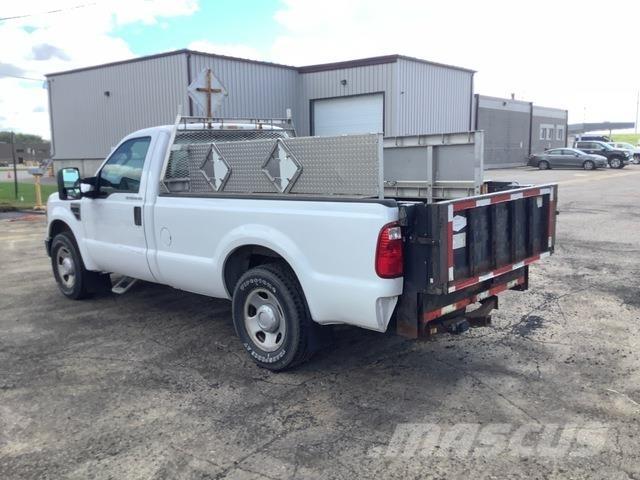 Ford F-350 Pick up/Dropside