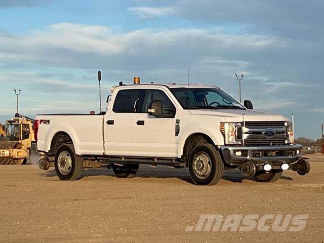 Ford F-350 Pick up/Dropside
