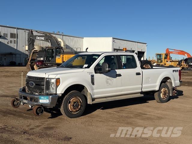 Ford F-350 Pick up/Dropside