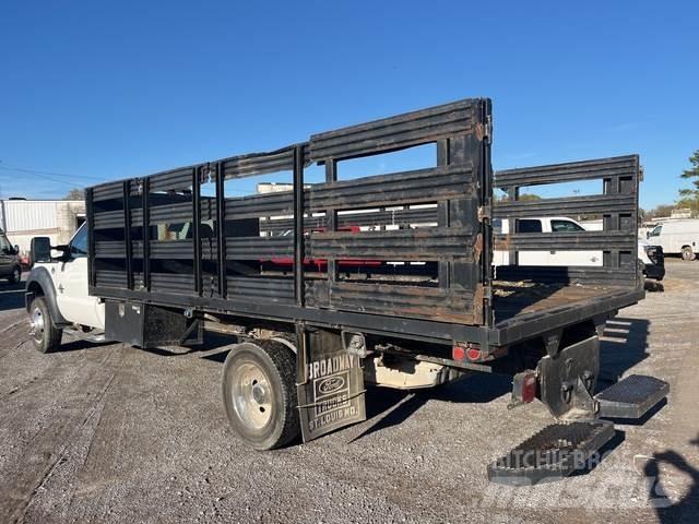 Ford F-450 Flatbed / Dropside trucks