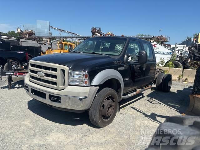 Ford F-450 Cabins and interior