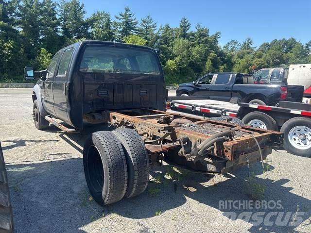 Ford F-450 Cabins and interior