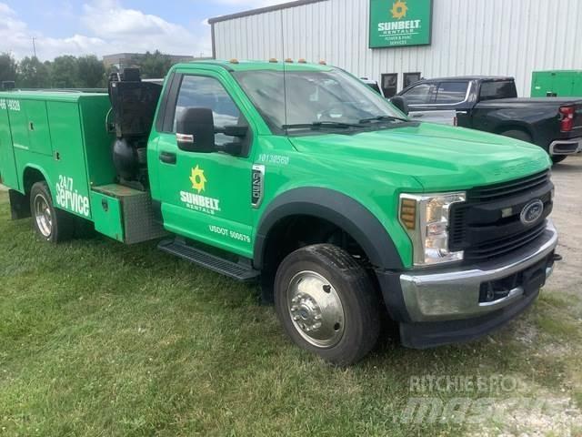 Ford F-450 Municipal / general purpose vehicles