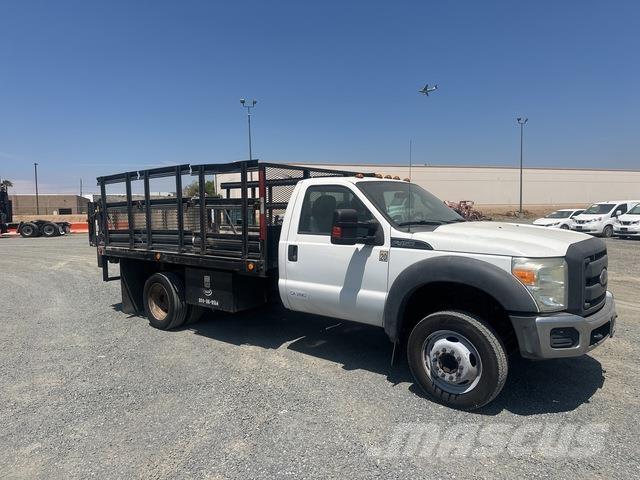 Ford F-450 Flatbed / Dropside trucks