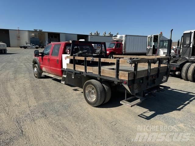 Ford F-550 Flatbed / Dropside trucks