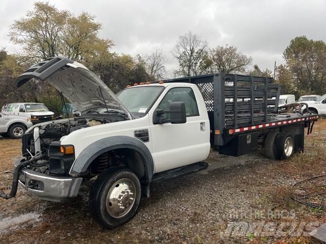 Ford F-550 Flatbed / Dropside trucks