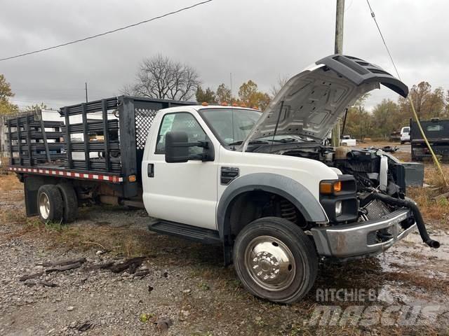 Ford F-550 Flatbed / Dropside trucks