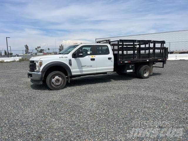 Ford F-550 Flatbed / Dropside trucks