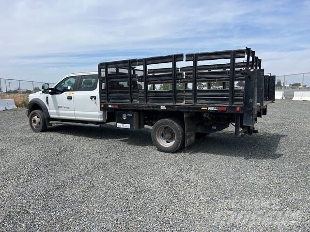 Ford F-550 Flatbed / Dropside trucks
