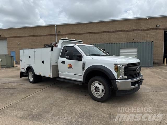 Ford F-550 Municipal / general purpose vehicles