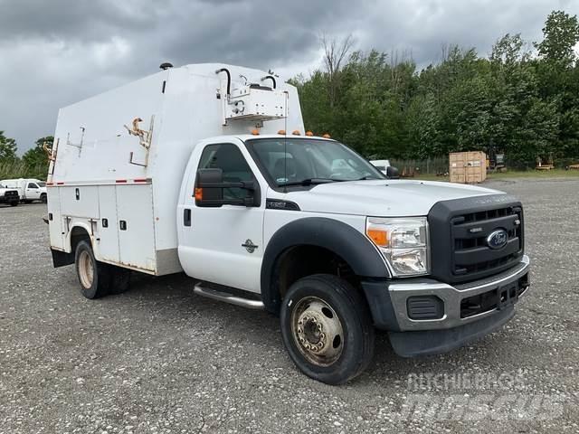 Ford F-550 Pick up/Dropside