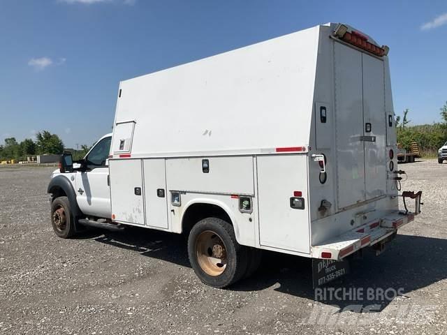 Ford F-550 Pick up/Dropside