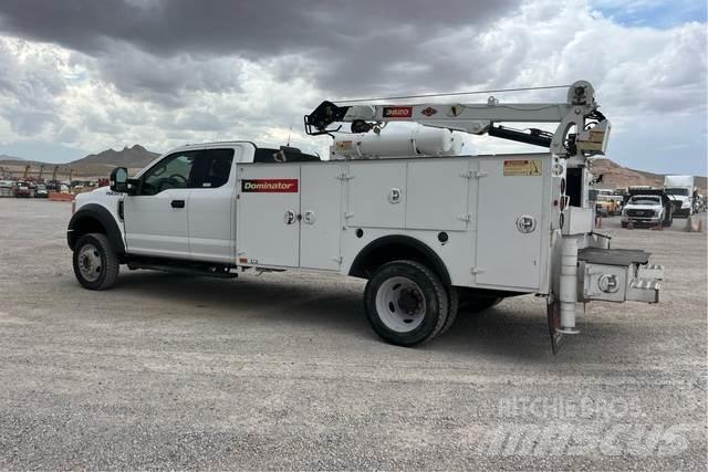 Ford F-550 Municipal / general purpose vehicles