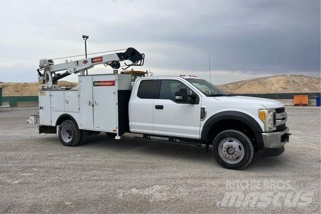 Ford F-550 Municipal / general purpose vehicles