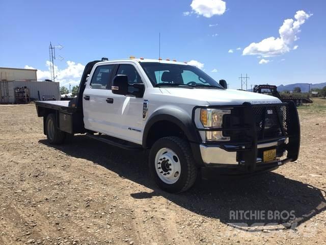 Ford F-550 Flatbed / Dropside trucks