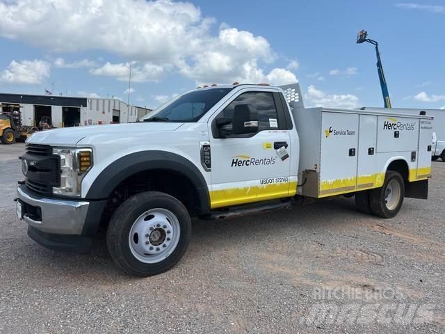 Ford F-550 Construction - Others