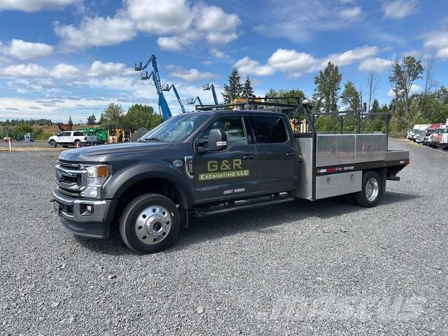 Ford F-550 Flatbed / Dropside trucks