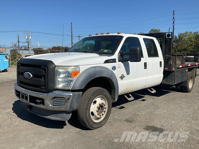 Ford F-550 Flatbed / Dropside trucks