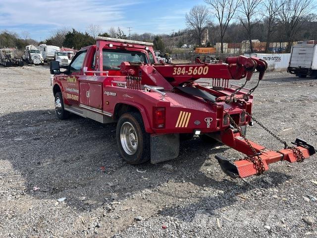 Ford F-550 Recovery vehicles