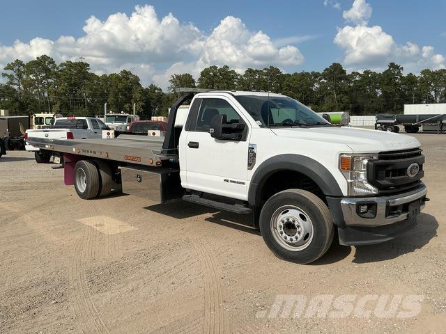 Ford F-600 Recovery vehicles