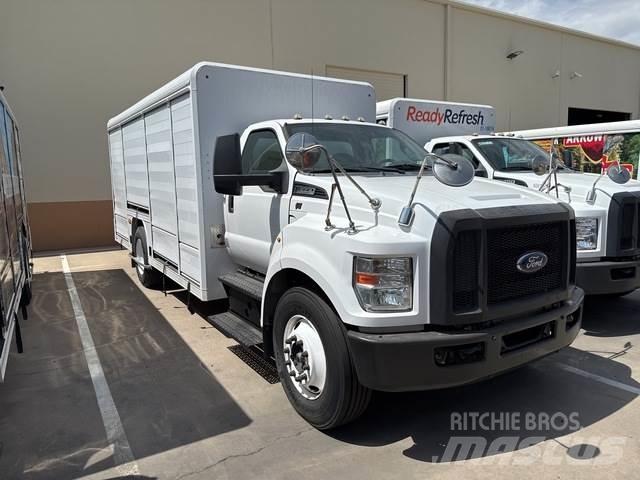 Ford F-650 Beverage delivery trucks
