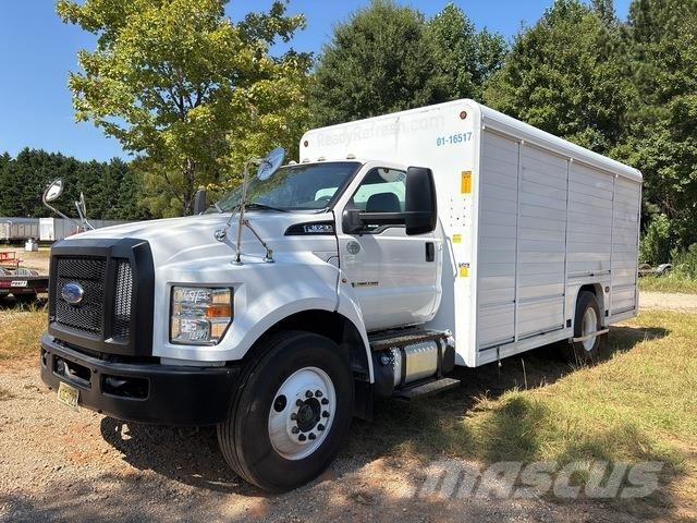 Ford F-650 Beverage delivery trucks