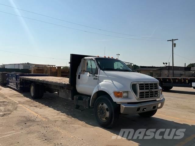 Ford F-650 Flatbed / Dropside trucks