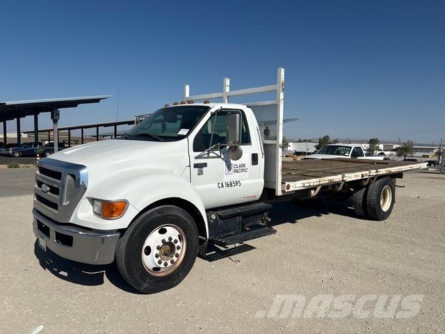 Ford F-650 Flatbed / Dropside trucks