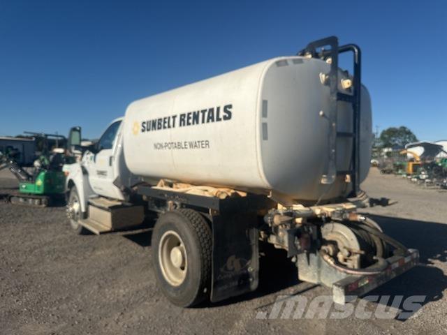 Ford F-650 Water tankers