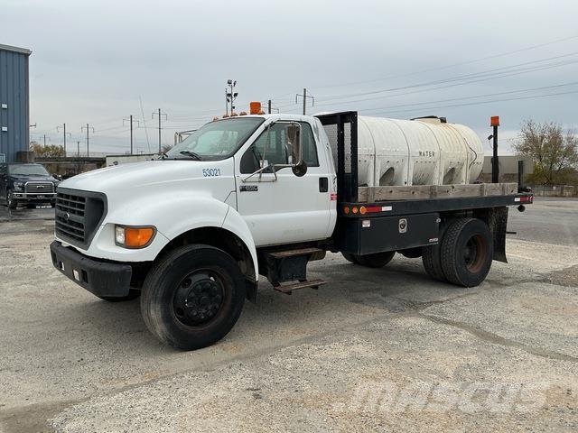 Ford F-650 Flatbed / Dropside trucks