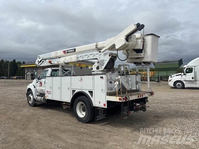 Ford F-750 Truck & Van mounted aerial platforms