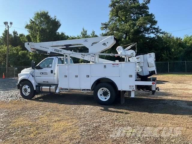 Ford F-750 Truck & Van mounted aerial platforms