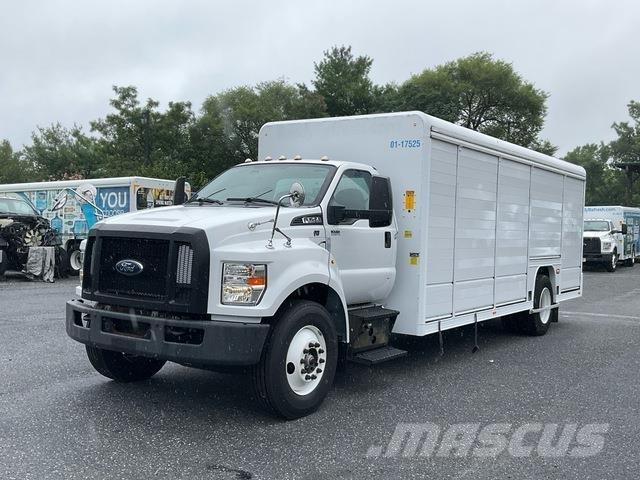 Ford F-750 Beverage delivery trucks