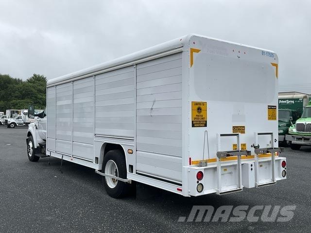 Ford F-750 Beverage delivery trucks