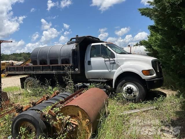 Ford F-750 Construction - Others
