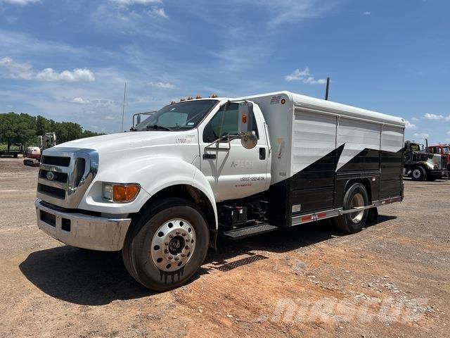Ford F-750 Tanker trucks